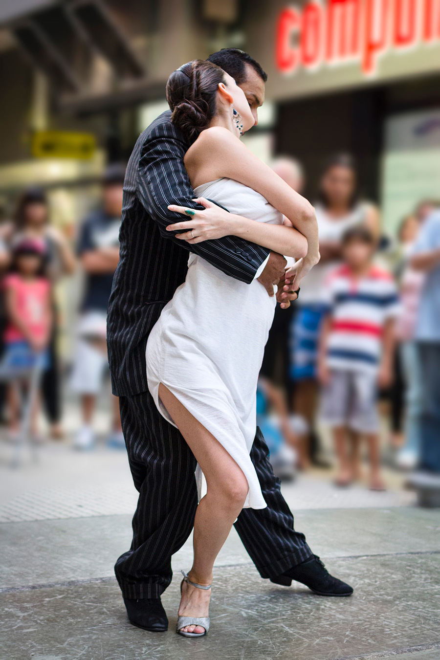 Top 10 Cities Known for Iconic Music Scenes Worldwide