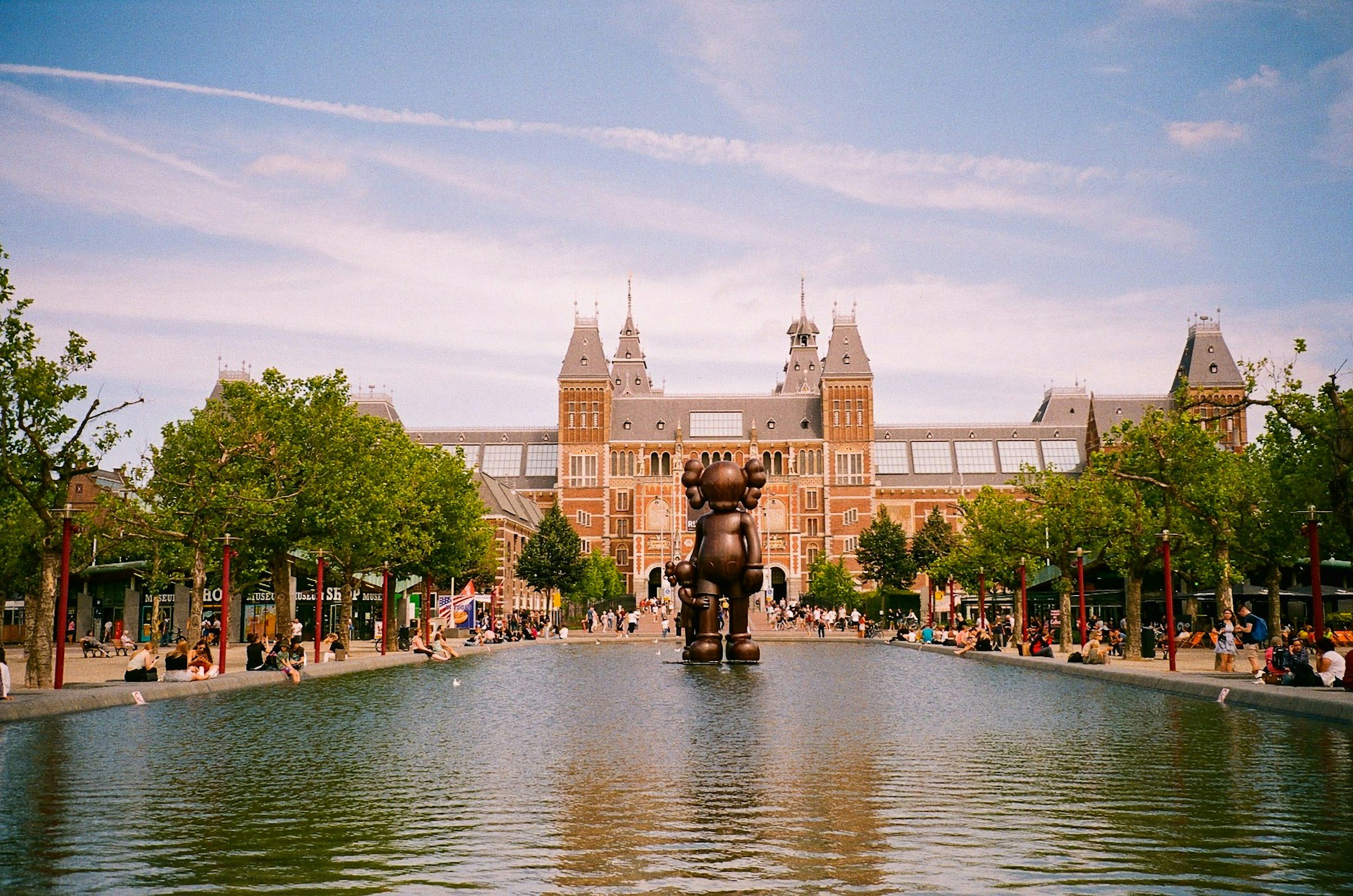 The World's Most Famous Art Galleries and Museums You Absolutely Need to Visit